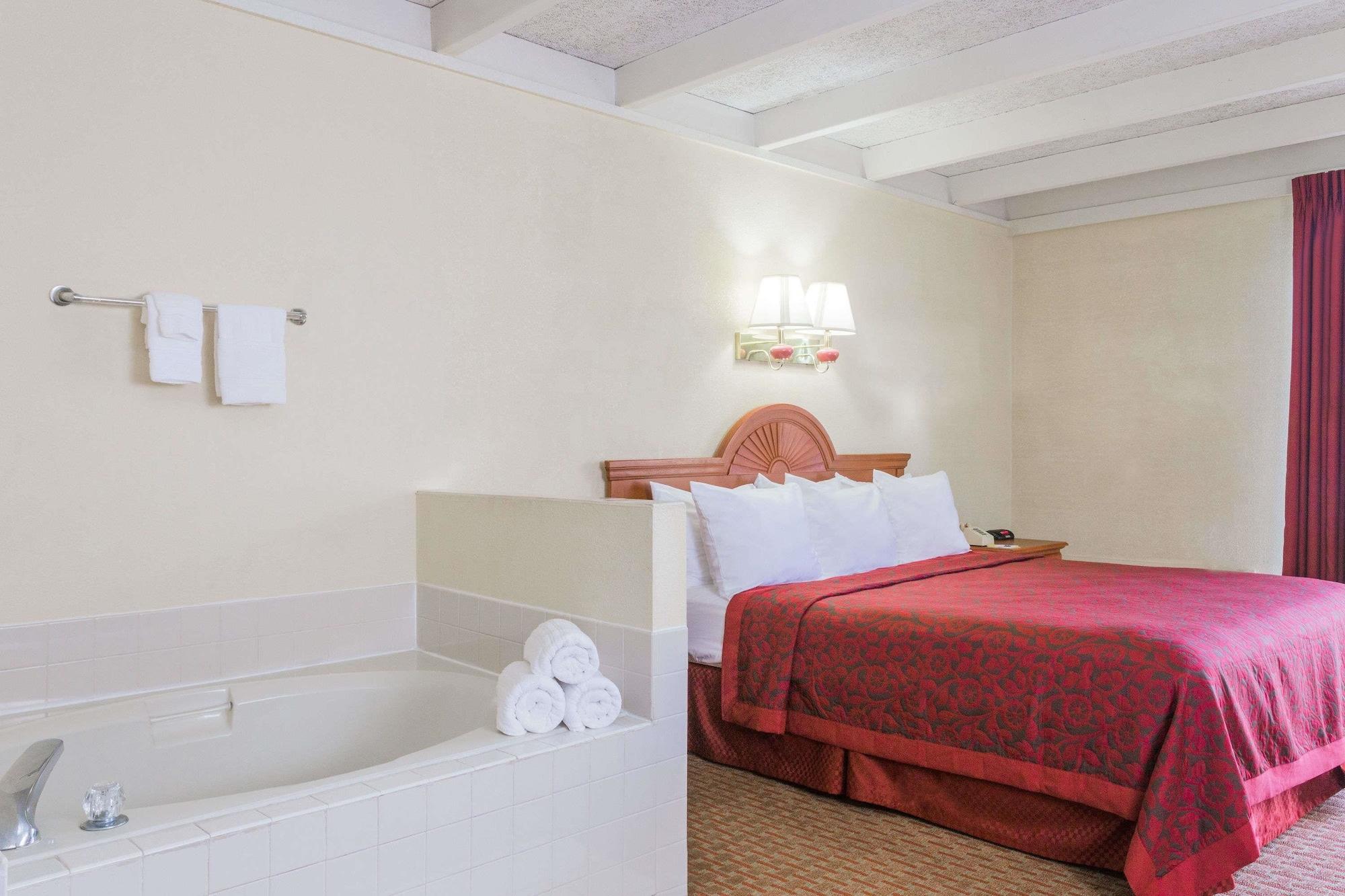 Days Inn By Wyndham Ocala North Buitenkant foto