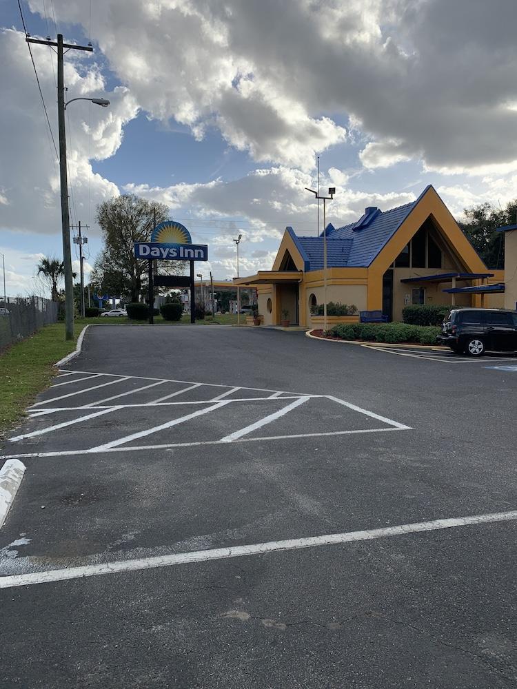 Days Inn By Wyndham Ocala North Buitenkant foto