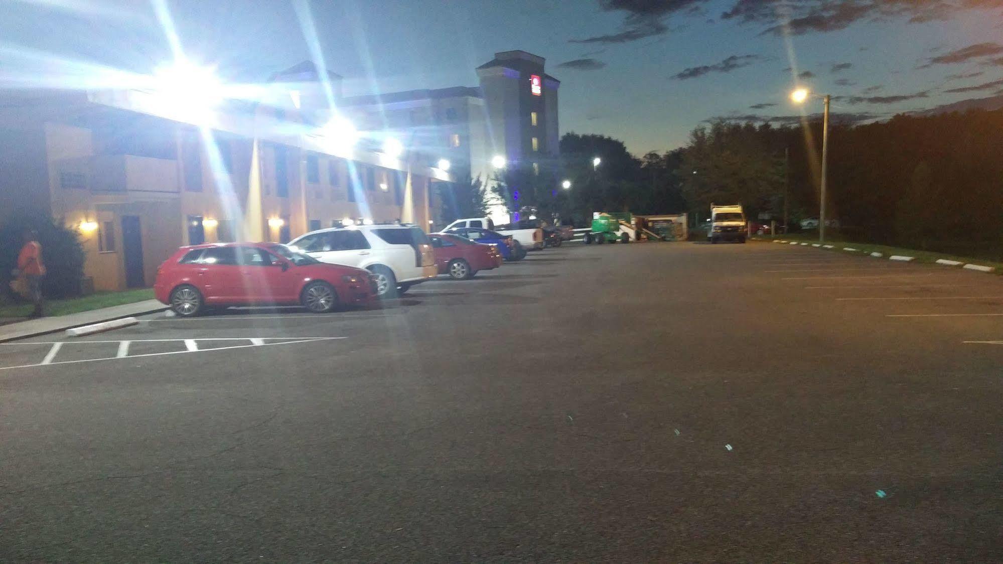 Days Inn By Wyndham Ocala North Buitenkant foto